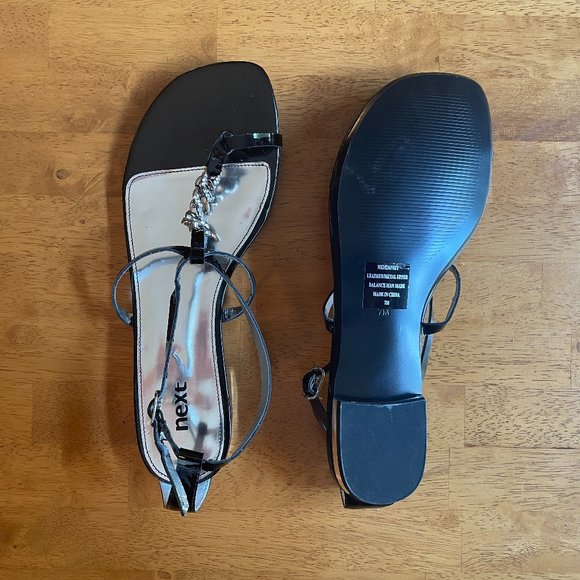 NWOT Size 7 Next Dempsey sandal - Picture 4 of 6